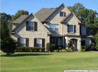 8572 Shallow Creek Dr, Olive Branch, MS 38654