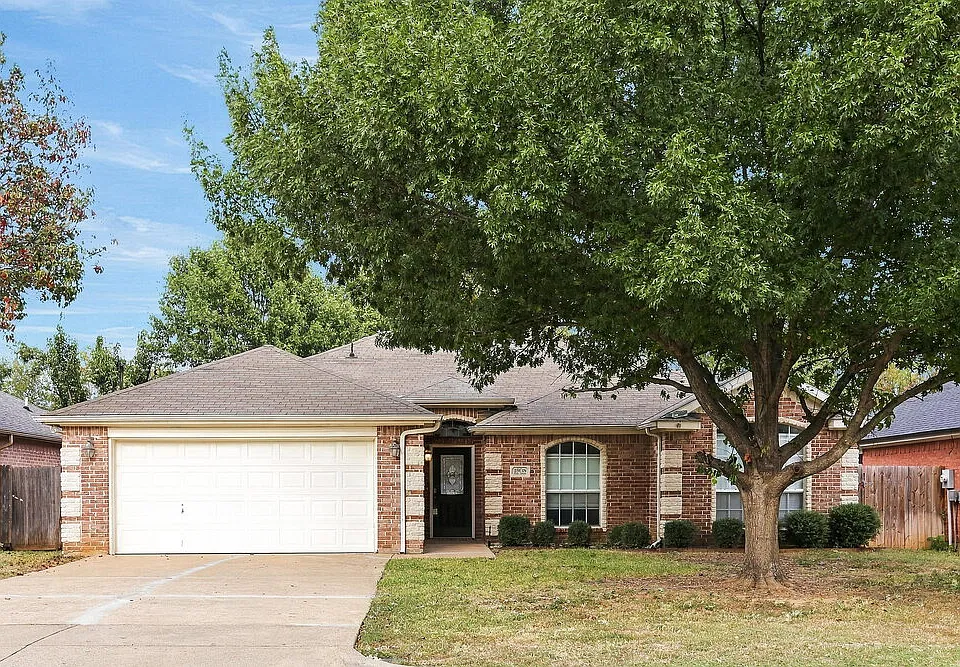 1508 Fern Dr