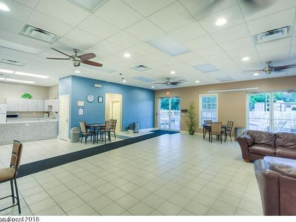 4th image of 2351 Savannah Blvd