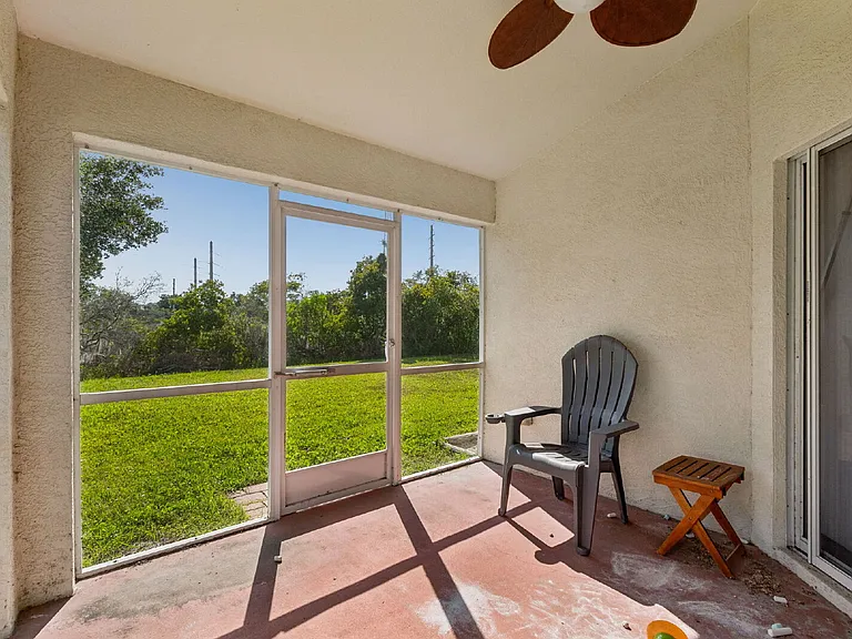 4017 Langdrum Dr — Photo 26
