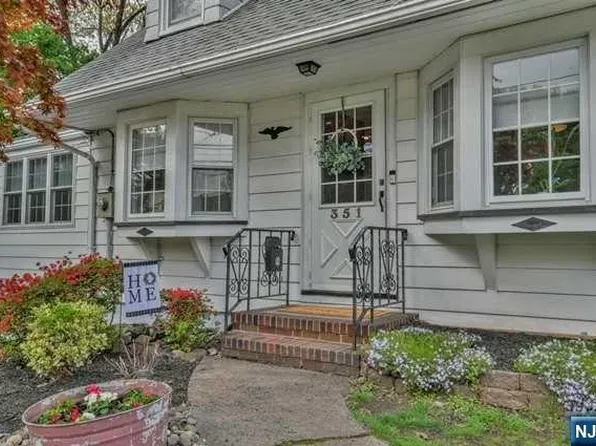 351 Union Ave, Wood Ridge, NJ 07075