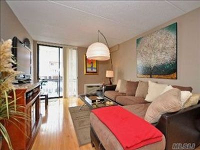 750 West Broadway, Long Beach, NY, 11561