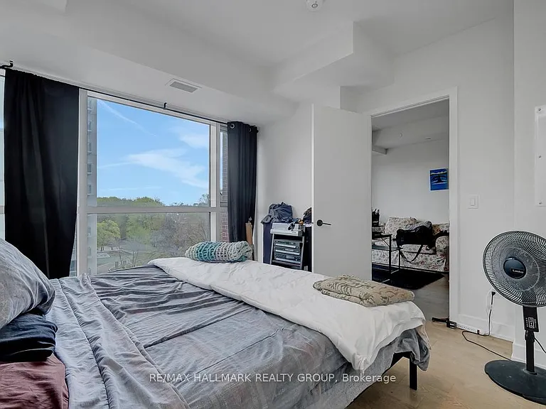 560 Rideau St #514 — Photo 6