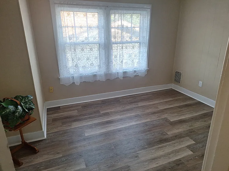 Bedroom #1