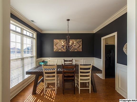 3rd image of 4858 Cove Valley Dr SE