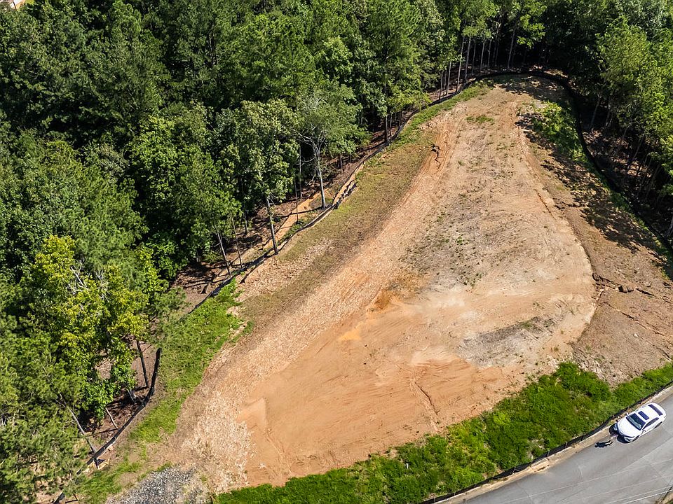 1st image of 389 Timothy Dr