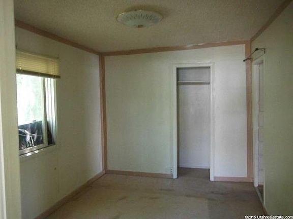 3rd image of 2810 S Lake St