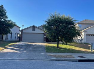 919 Gentry Dr, Leander, TX 78641