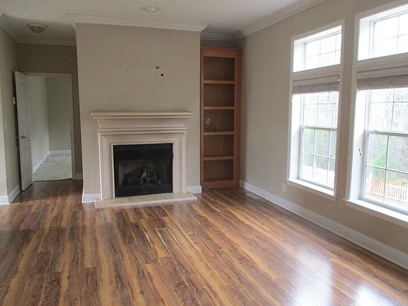 5th image of 308 Ferncliff Dr