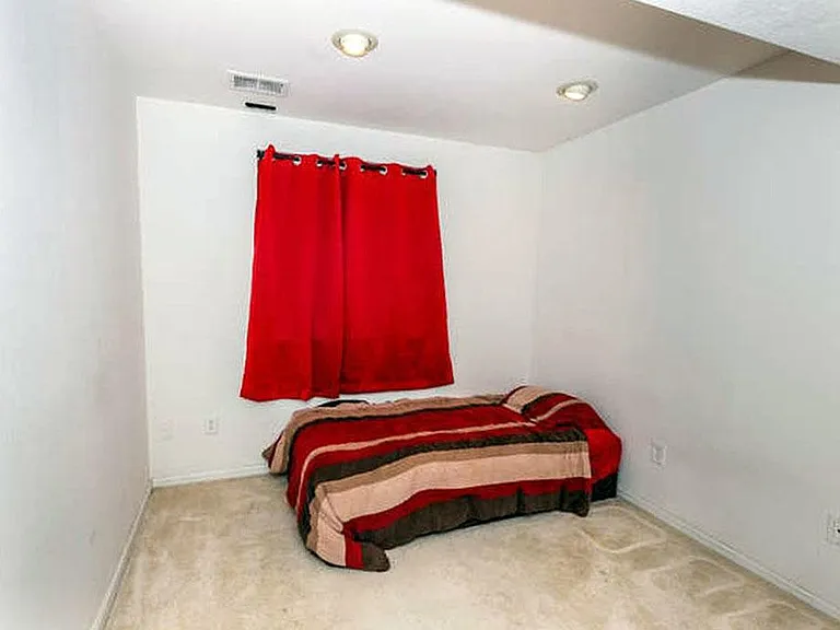 375 Aurora Way — Photo 15