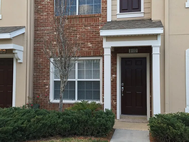 Summer Gate Ct — Photo 2