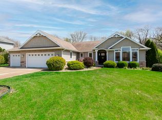 53786 Pheasant Ridge Dr, Bristol, IN 46507