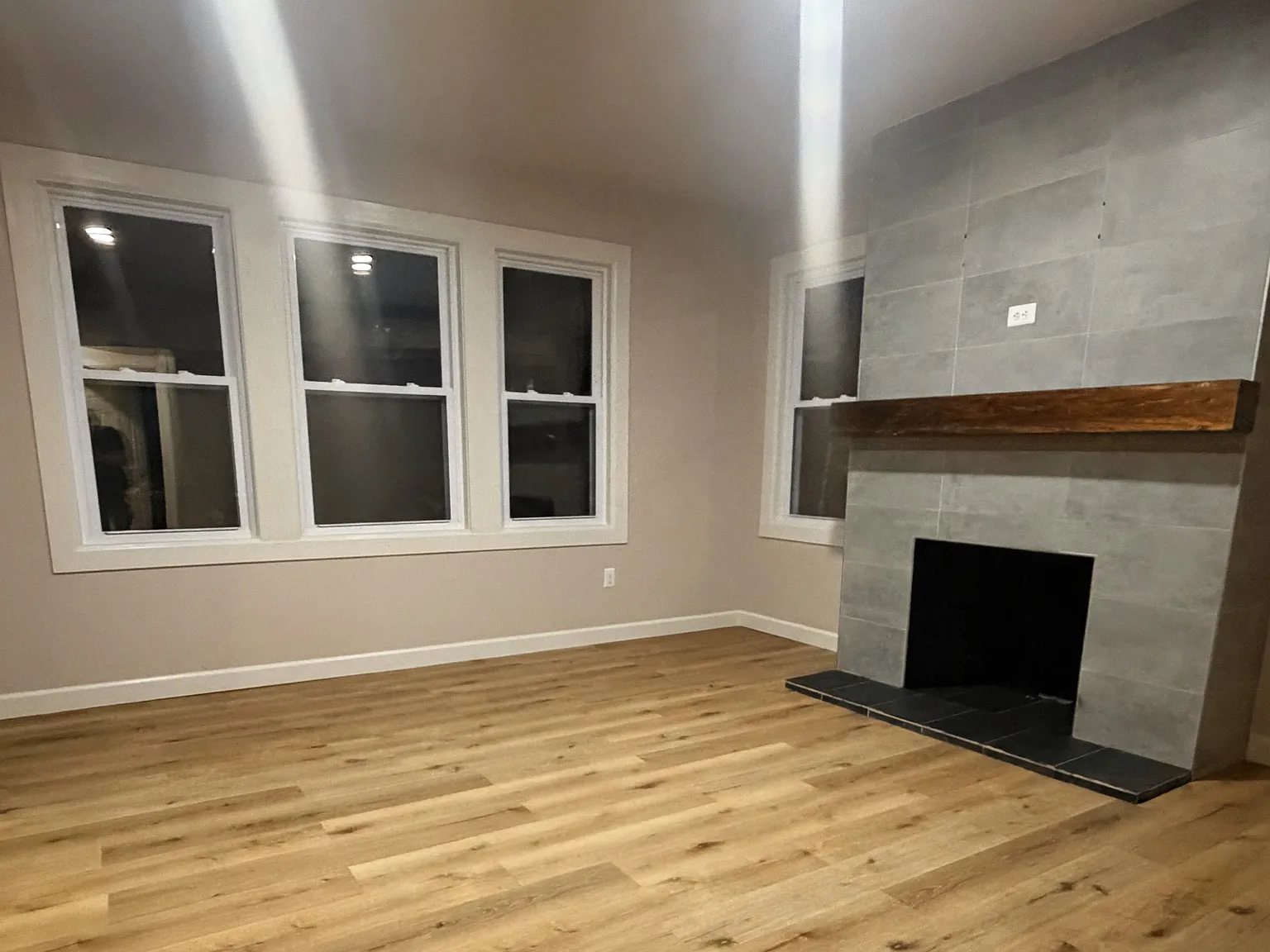 2 bed, 1900 sqft, $2,800 — Photo 3