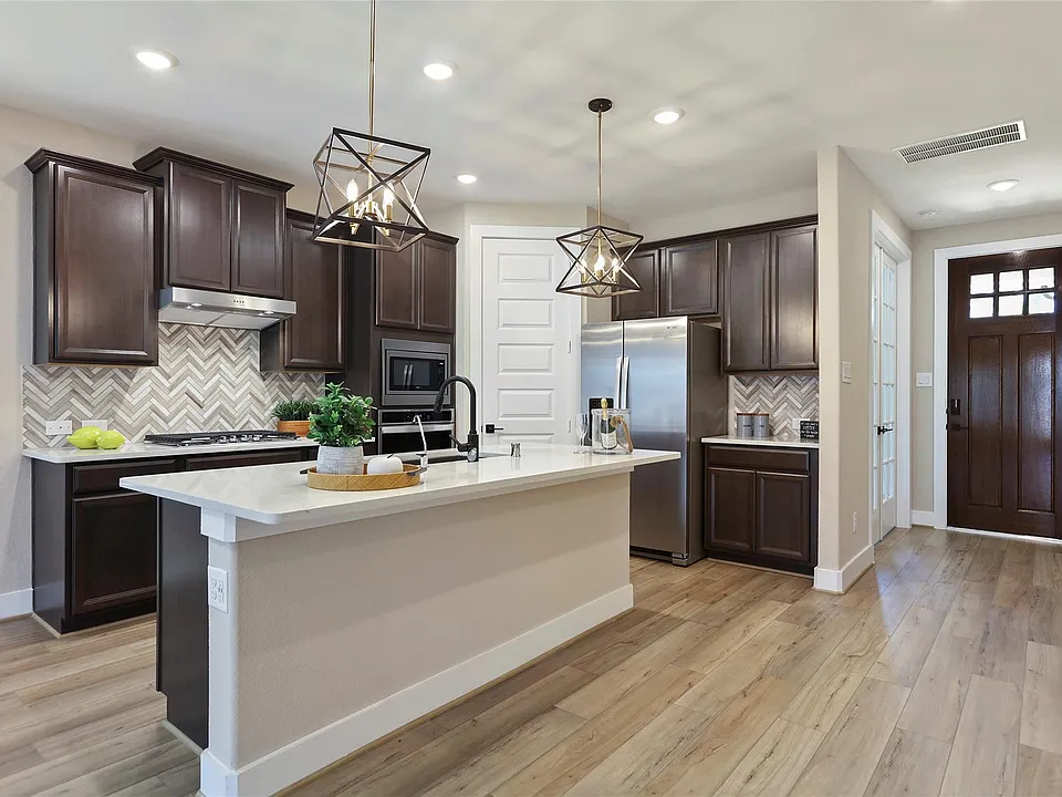 2013 Woodland Pine Ct