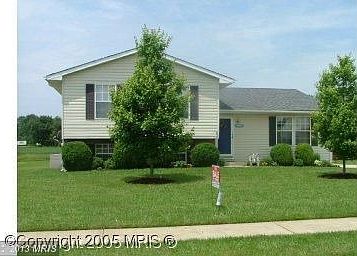 1st image of 9255 Honeysuckle Dr
