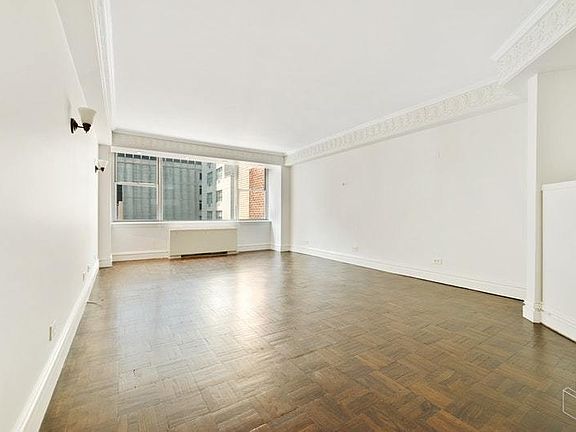 5th image of 155 E 55th St APT 9H