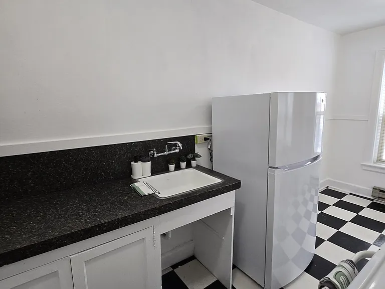 DD Culp Apartments — Photo 8