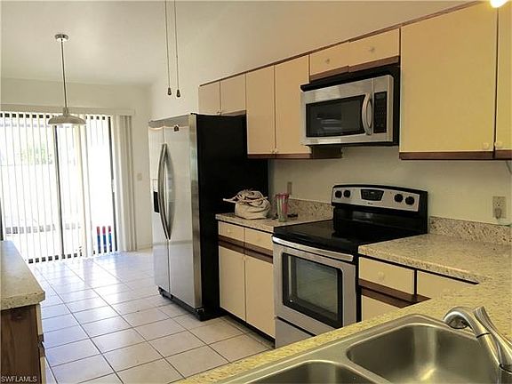 5th image of 13442 Onion Creek Ct