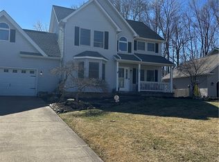 180 Radley Dr, Painesville, OH 44077