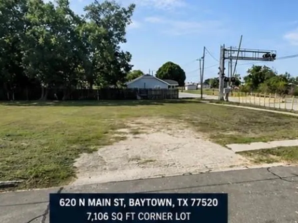 620 N Main St, Baytown, TX 77520