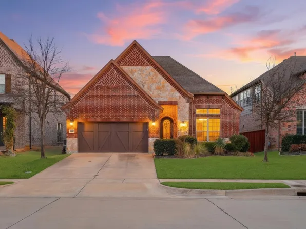 4366 Vineyard Creek Dr, Grapevine, TX 76051