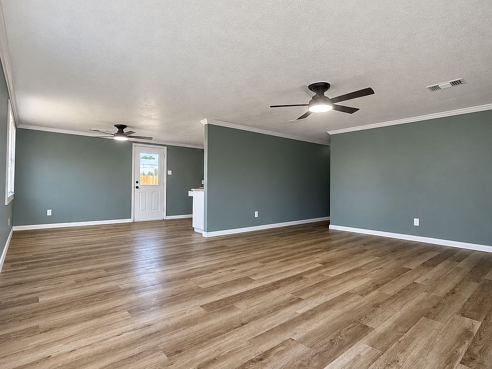 1st image of 2417 W 20th St