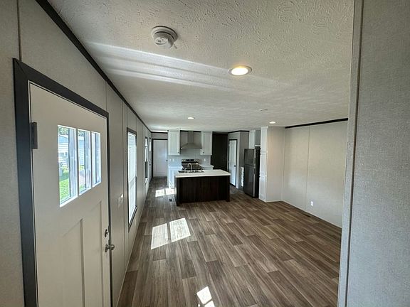 3rd image of 4808 S Elwood Ave #719