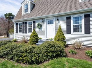 6 Mary Ann Way, North Attleboro, MA 02760