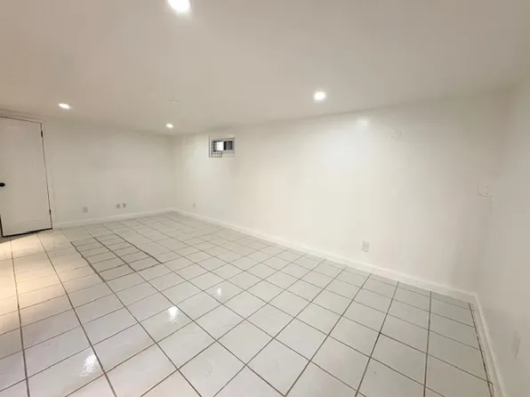 145-81 Eighth Avenue image 30 of 39