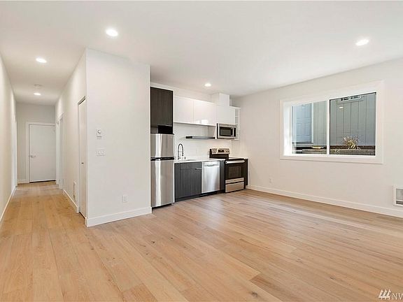 3rd image of 13505 30th Ave NE #B