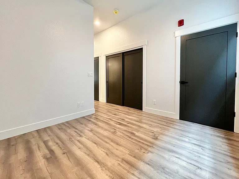 400 N Garfield Ave #106 — Photo 25