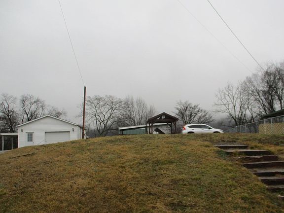 5th image of 1404 W Lee Hwy
