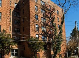 43 Amberson Ave APT 2E, Yonkers, NY 10705
