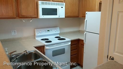 5th image of 2909 E Huntington Blvd #135
