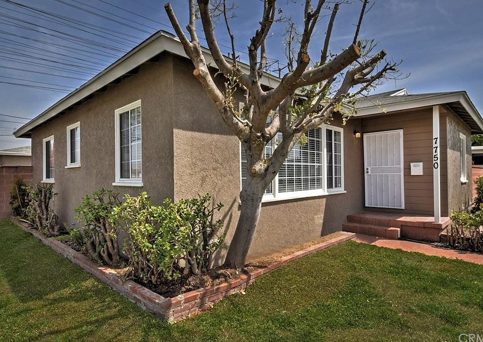 1st image of 7750 La Castana Way