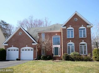 13613 Yellow Poplar Dr, Centreville, VA 20120