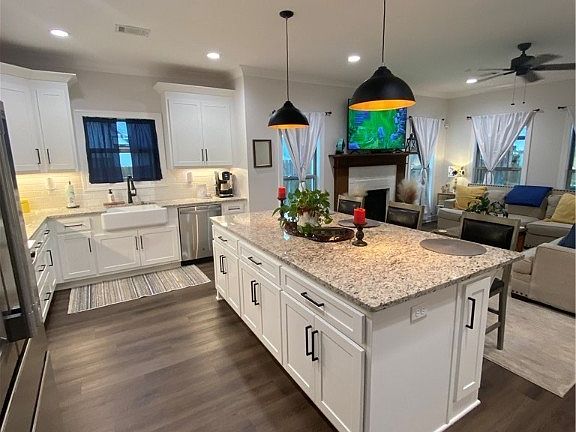 3rd image of 12635 Windword Pointe Dr