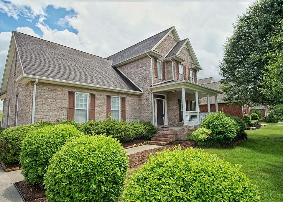 1st image of 119 Eighteen Grand Dr
