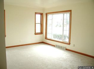 2320 Lorimer Rd, Parma, OH 44134