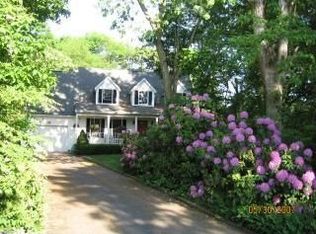 261 Union Ave, East Patchogue, NY 11772