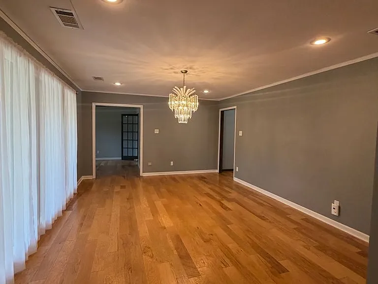 1101 Silverwood Cv — Photo 24