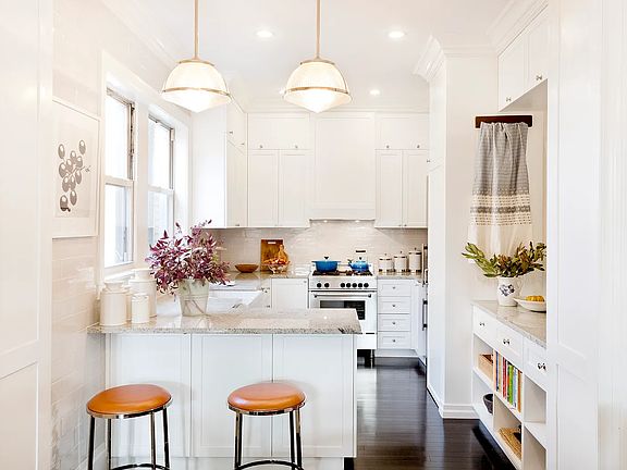 2nd image of 321 W 78th St Penthouse C