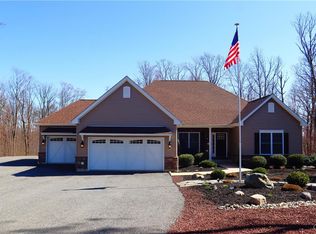 565 Ridge Rd, Bangor, PA 18013