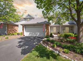 6626 Ridgeview Dr, Clarkston, MI 48346