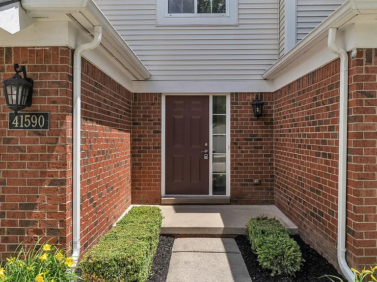 41590 Mitchell Rd — Photo 42