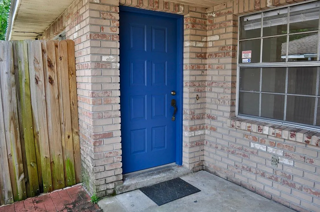 2 bed, 865 sqft, $1,500 — Photo 2