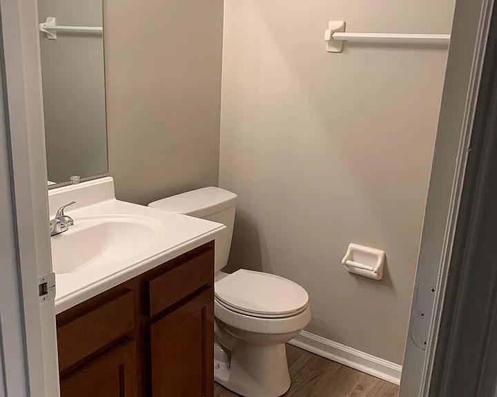 135 Meadowlark Dr — Photo 5
