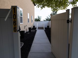 1066 E Searle Ln, Eagle Mountain, UT 84005