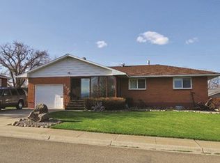 236 Cottonwood St, Lewistown, MT 59457