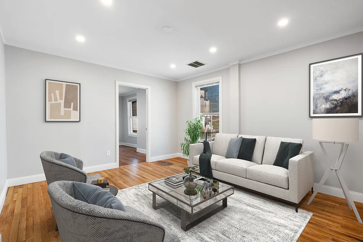 Building Photo - 16 Hawthorne St #1